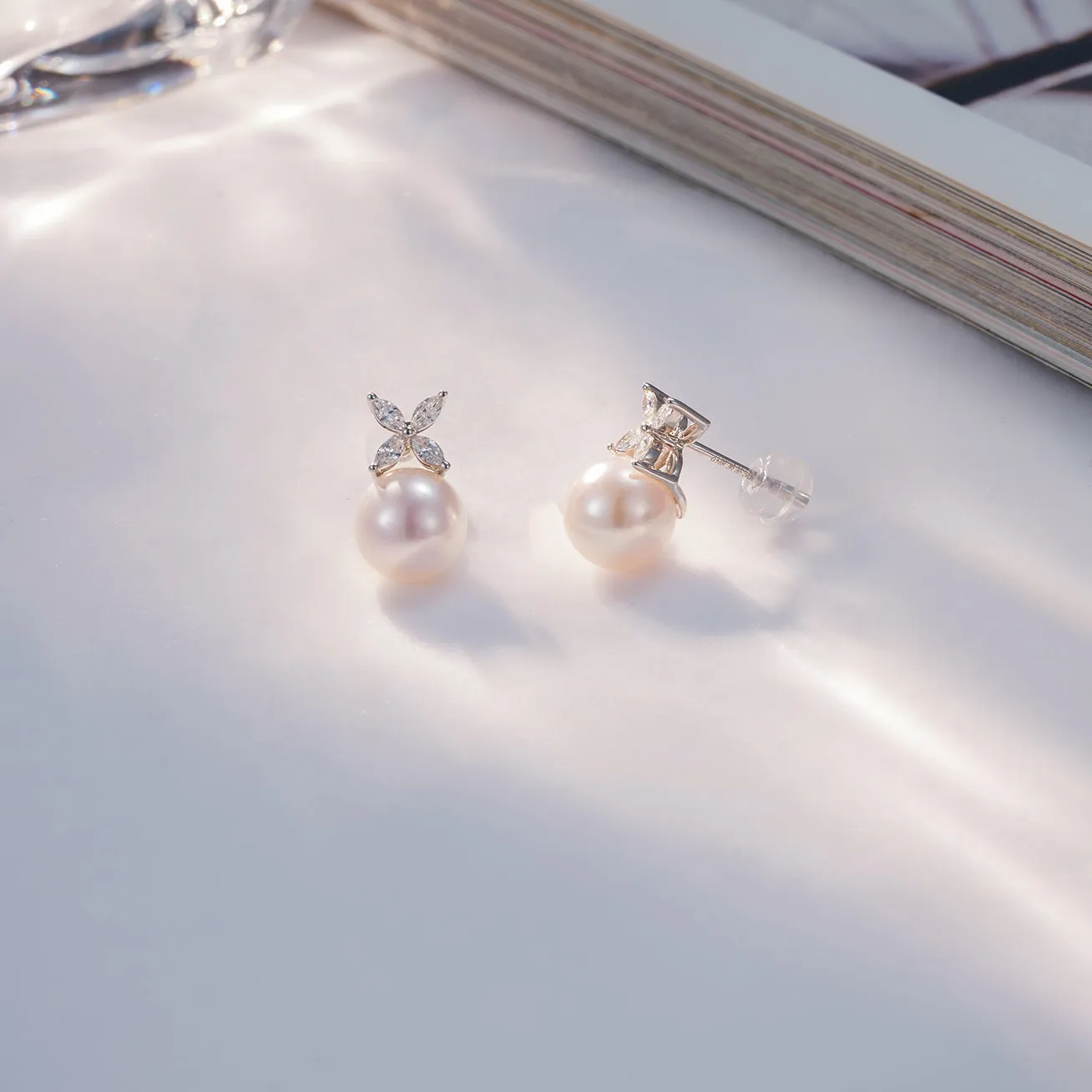 18K Diamond Akoya Pearl Earrings KE00114 | EVERLEAF