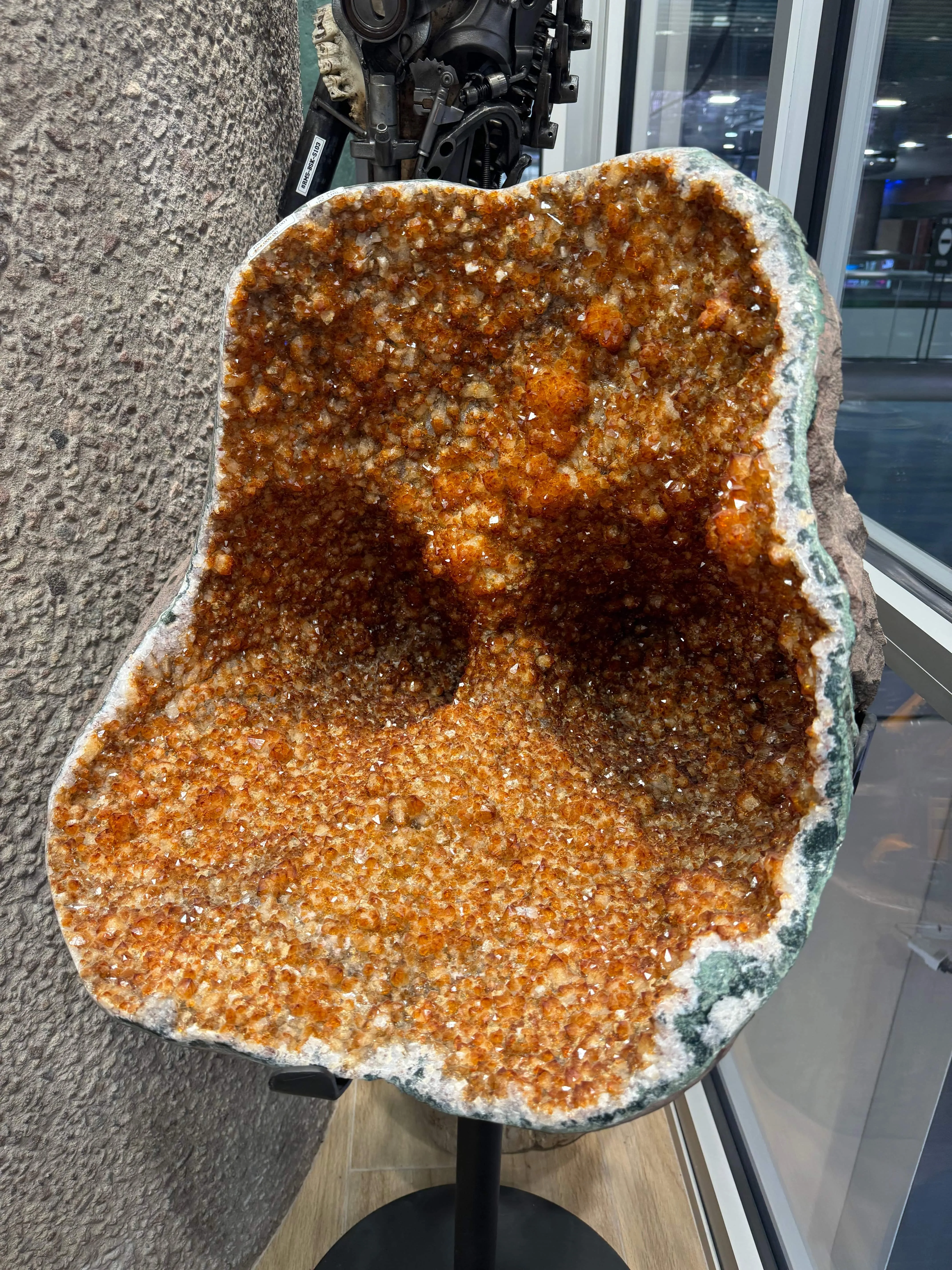 Citrine Geode - 83kg /183 LBS - Brazil