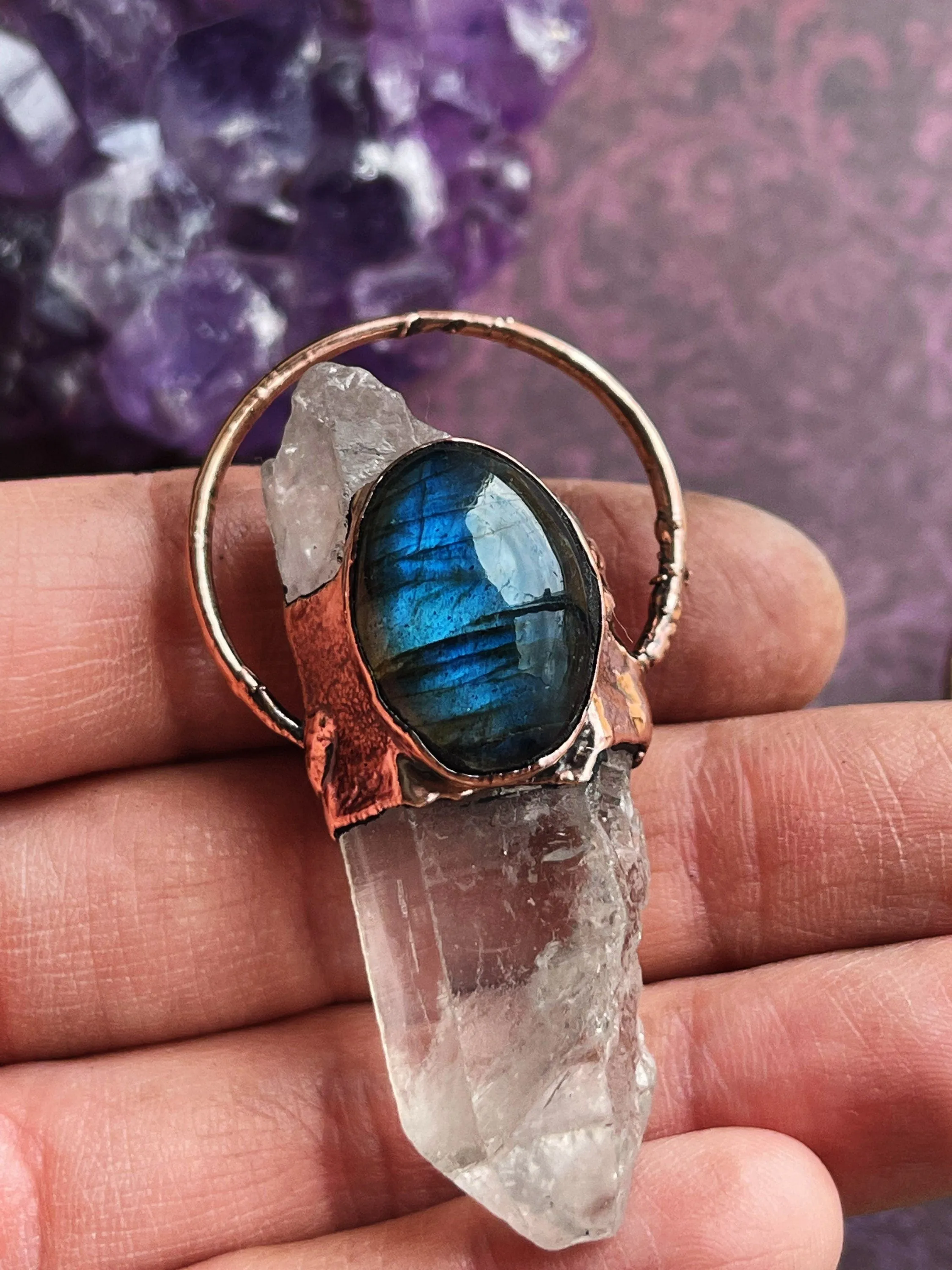 Crystal pendant